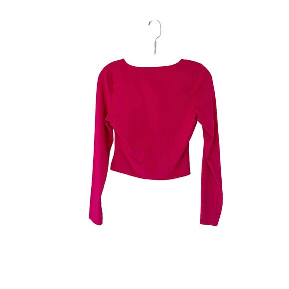 Aritizia Babaton Pink Contour V-Neck Body Hugging Long Sleeve Top‎ Size Medium - Picture 6 of 9
